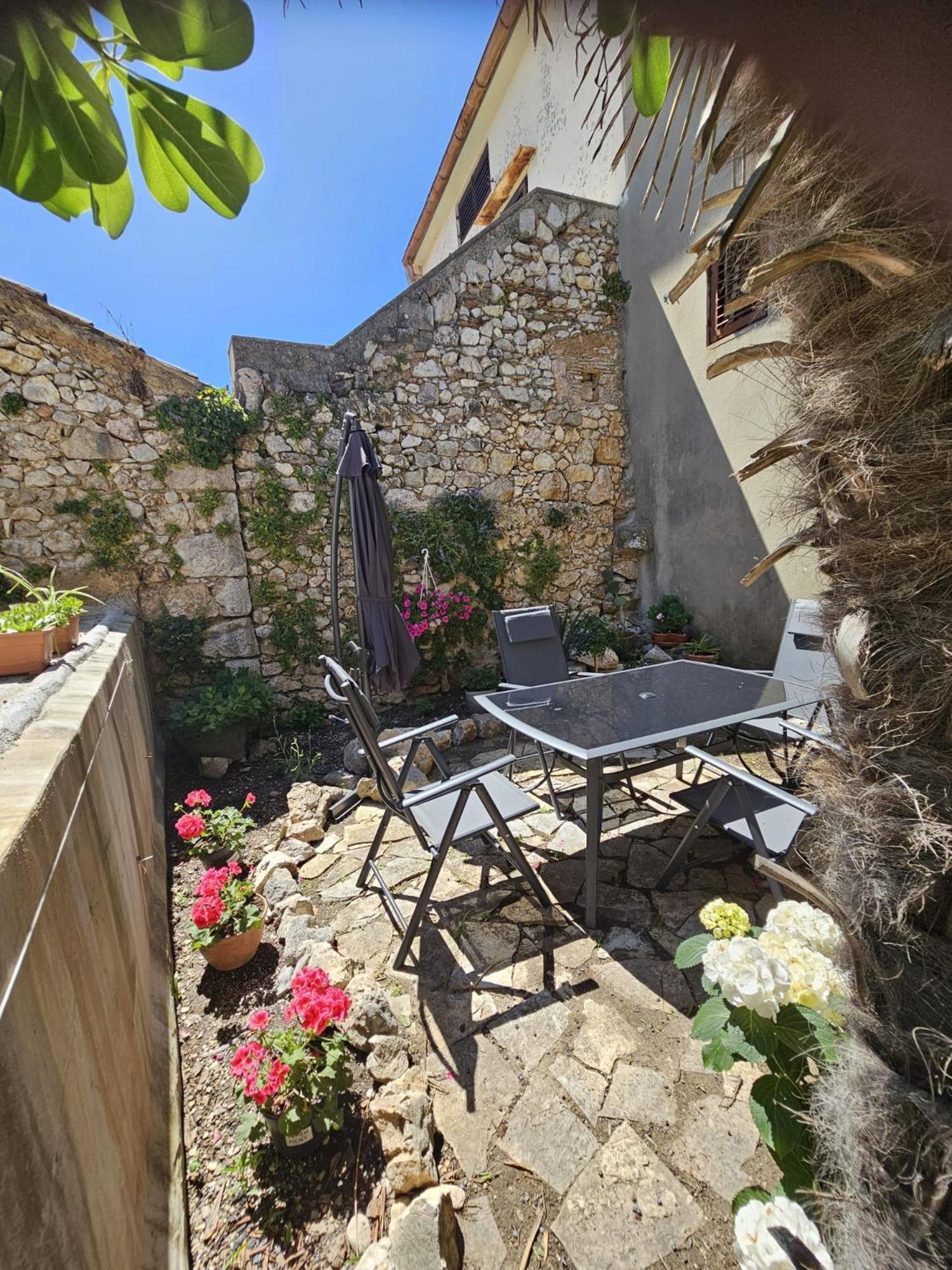 Forever Oasis Vrbnik Ngoại thất bức ảnh